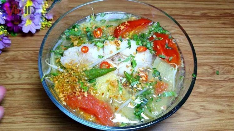 Canh chua cá hú bạc hà