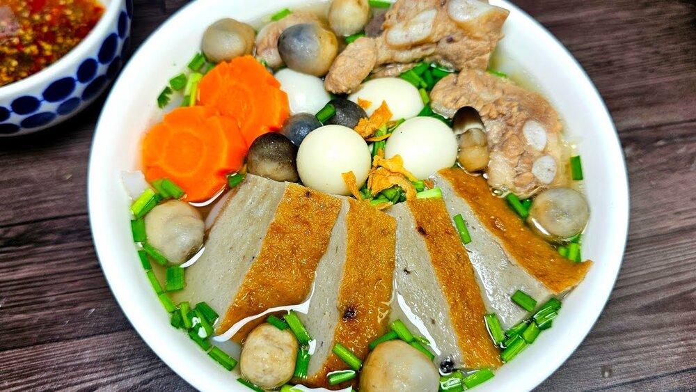 Top 10 quán ăn trưa Quy Nhơn khiến thực khách ‘mê mẩn’