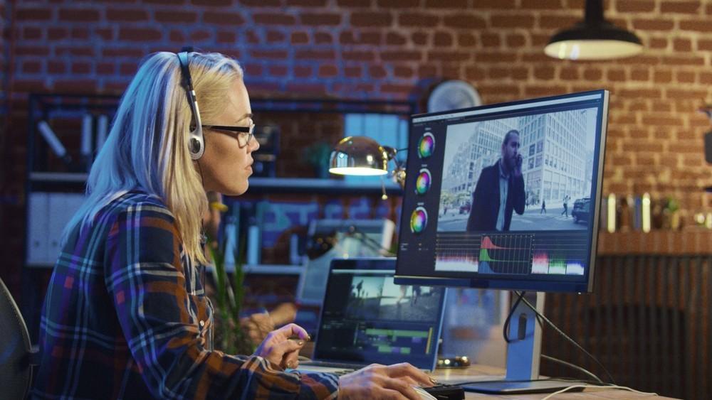 Post Production là gì? Post Production trong Video, nhiếp ảnh, âm nhạc khác nhau thế nào?