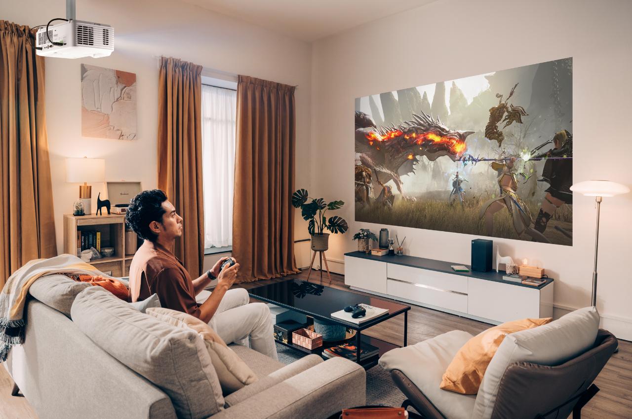 Gaming Projector 01