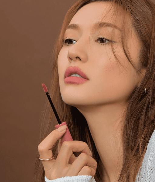 Màu son hồng đất kết hợp giữa sắc hồng và nâu