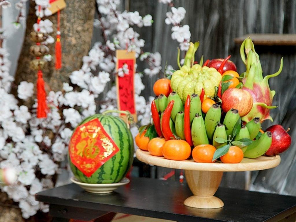 Cách bày mâm ngũ quả ngày tết miền Bắc
