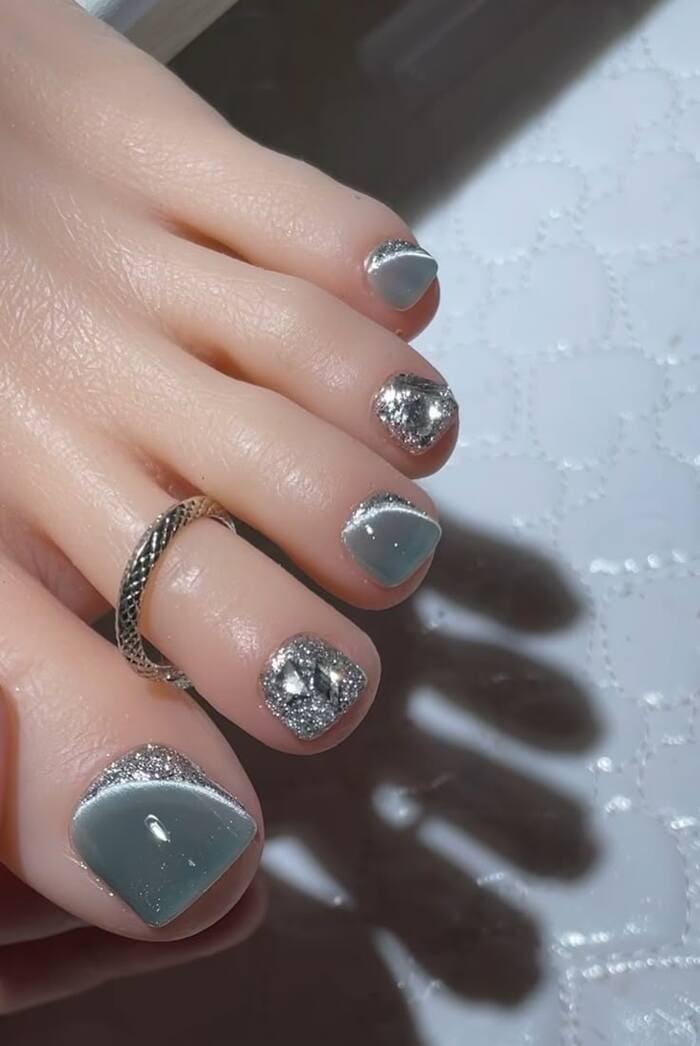 Hướng dẫn cách chăm sóc móng sau khi làm nail mắt mèo