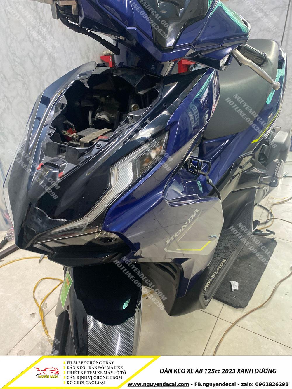 Dán keo xe Air Blade 125cc 2023
